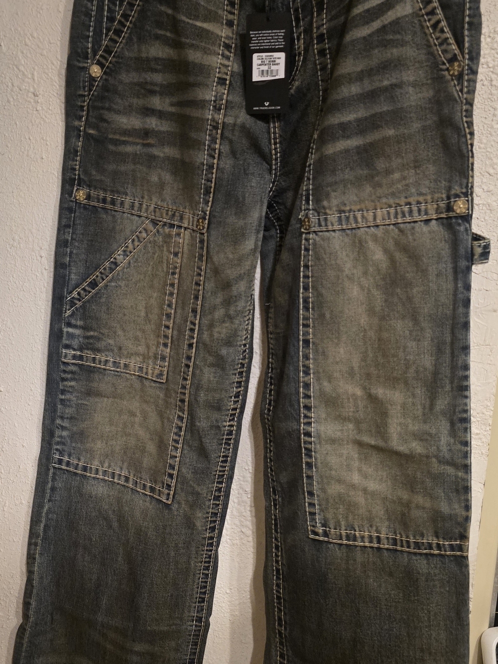 True Religion Women's Bobbi T Baggy Carpenter  Wide-Leg Jeans - Picture 2 of 7